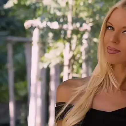 Възпяха Натали Трифонова в стихове