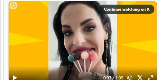 Адвокатка плези най-дебелия език