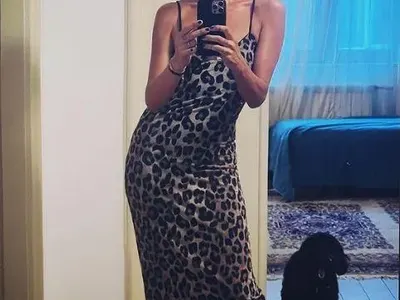 БЕЗ ПУКНАТ ЛЕВ: Радина заживя в 1-стайна панелка! Занемари се (СНИМКИ)