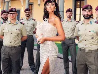 Бившата на Гришо задържана на летище СНИМКИ