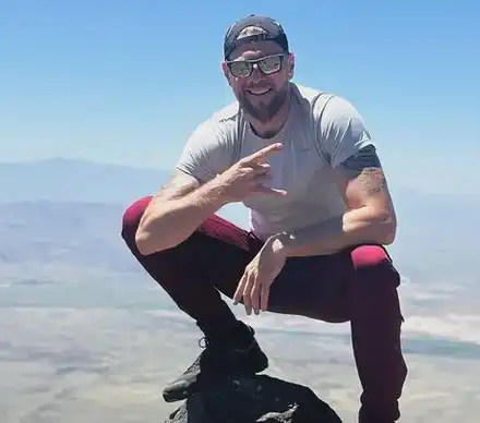 Дани от „Игри на волята“ покори първенеца на Турция в. Арарат СНИМКИ