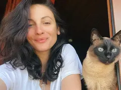 Диана Димитрова заши сърце за 10 000 евро (Фото)