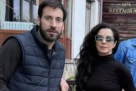 Елена Петрова вече не крие, че спи с колега! Разпуска на Тасос с Любо Ковачев