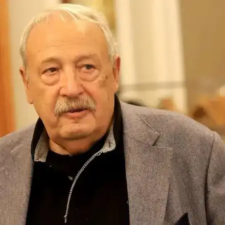 Гарелов отслабнал с 40 килограма, докато е в кома! Лекарите се готвят за най-лошото