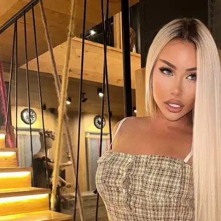 Гери-Никол пак мина на издръжка на баща си