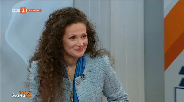 Ина Асса купонясвала като Мария Антоанета в Париж