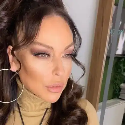 Ивана зарязала гадже заради сервитьор