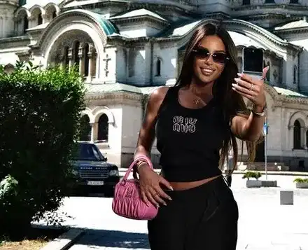 Като Телешопови: И Тита лъже с реклами