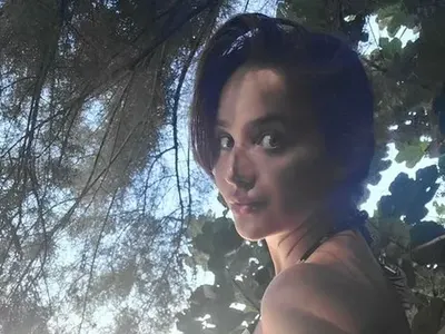 Край на диетите: Елен Колева показа заоблени форми, пак е секси  (Фото)