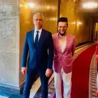 Легитимира ли Цънцарова лорд Минчев като лобист на закона за пропагандата?