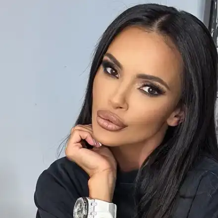 Мара Отварачката пъчи зърна (Снимки)