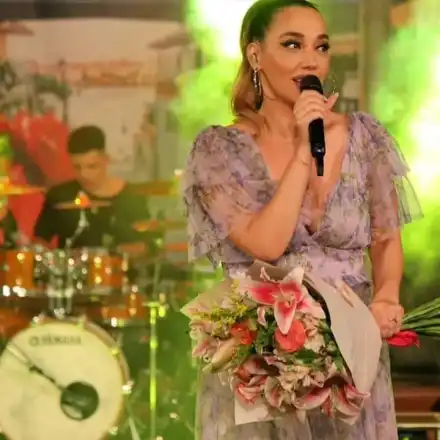 Мария Илиева раздава награди