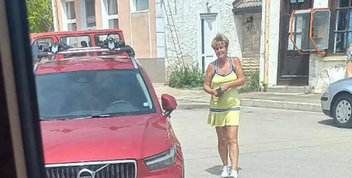 Милионерката Алиса Софиянска пазарува от „левчето“ в Шабла. Вижте какво си купи (Снимки)