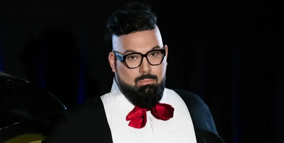 Мон Дьо разпъна на кръст измамник