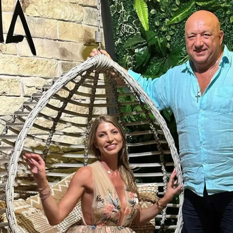 Новата на Красен Кралев ще го разори! Бившата звезда на „Плейбой“ харчи луди пари за дрехи