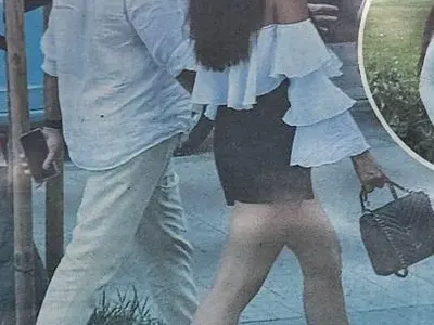 Новата на Юксел Кадриев на годините на дъщеря му, фрашкана е с пари (Папарашки снимки)