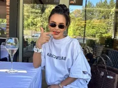 Ново 20! Мария се показа с нов мъж! Подари й джип (СНИМКИ)