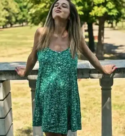 Обичана актриса ражда до дни