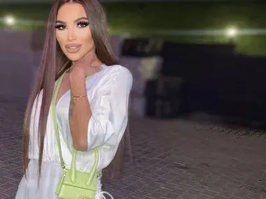 Плеймейтка стана дизайнер