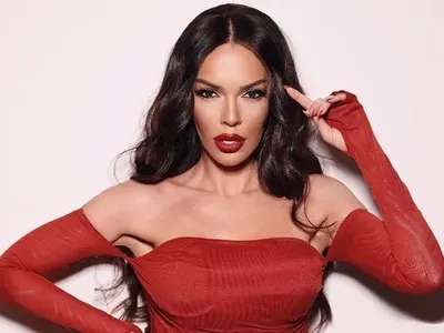 Попфолкът плаче в катастрофи: Живот на косъм и СМЪРТ преследват чалгата (Снимки)