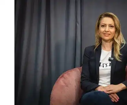 Рая Назарян – модната икона в българската политика (СНИМКИ)