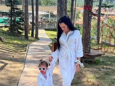 Щерката на Джино Бианкалана му одра кожата! Майка й търси нов татко (СНИМКИ)