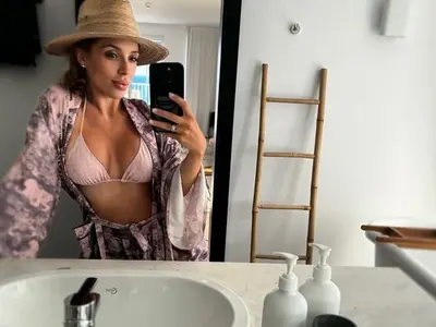 „Скромният“ сватбен купон на Мика Стоичкова затвори тузарски хотел за два дни (Снимки)