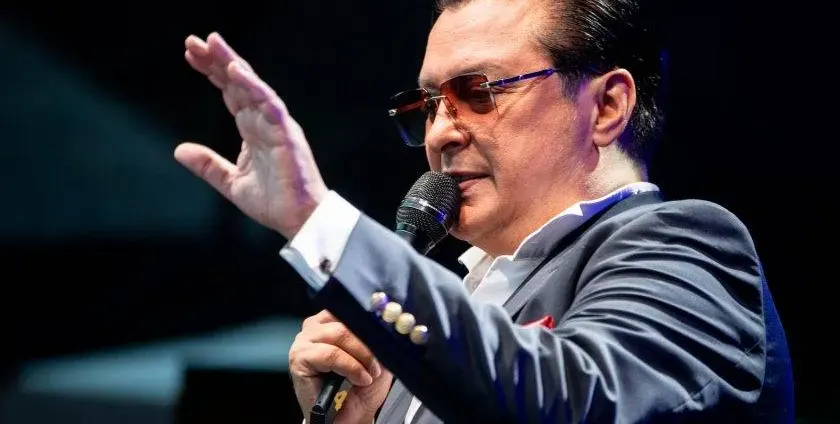 След тежка операция: Васил Петров пее с шина в ботуш