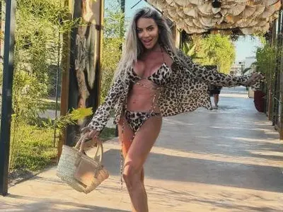 Топ 5 на най-горещите тела по бански за Лято 2024 (+Как го постигат)