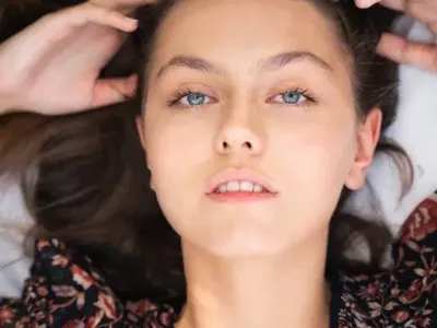 Всички говорят за нея! Но вижте как е изглеждала новата синоптичка на бТВ ПРЕДИ