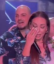Ивана се срина на сцената в Студентски град! Не успя да скрие сълзите си (ВИДЕО)