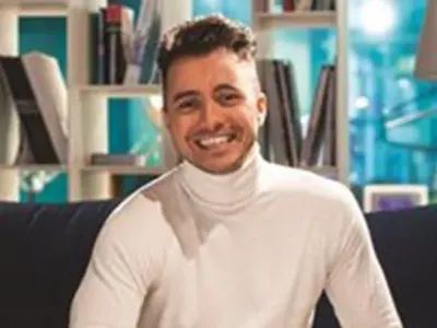 Евгени Минчев запълва мястото на Нинова