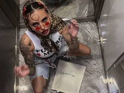 Гадост! Плюят в устата на Ергенка