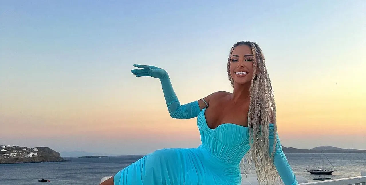 Гери-Никол в тон със залеза