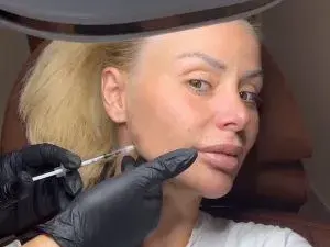 Гущерова се показа БЕЗ ГРИМ! Призна за проблеми гнева (СНИМКИ)