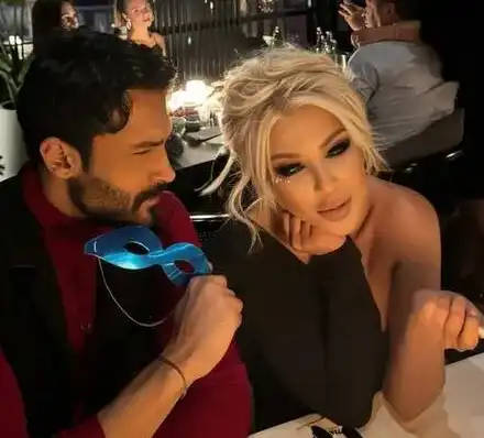 И турското гадже би шута на разюзданата Андреа