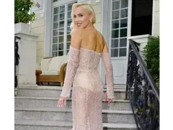 Жасмина от „Сделка или не”  се напомпа с още силикон