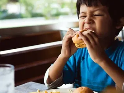 Какво да правим, ако се натровим с храна