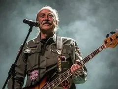 Кирил Маричков се оправи след падането и операцията!