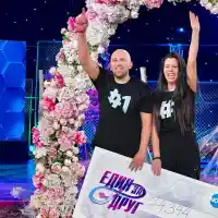 Михаела от Един за друг се тунингова