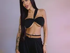 Мис Силикон точи лиги по Гришо