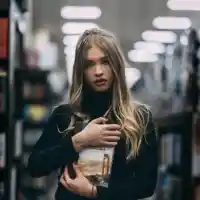 Миска звезда в мюзикъл с Милица Гладнишка