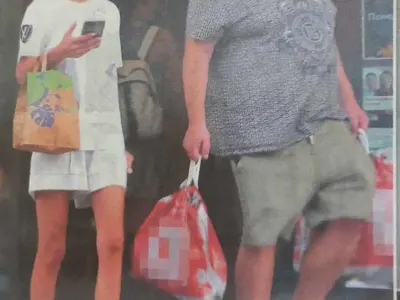 МИЗЕРИЯ:  Гущерови го закъсаха, броят си стотинките за храна на промоция (Папарашки снимки)