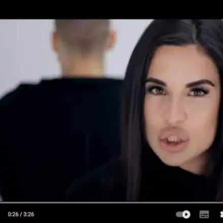 Ново 20! Ивка Бейбе става чалга певица! Вижте с кого прави дует! (ВИДЕО)