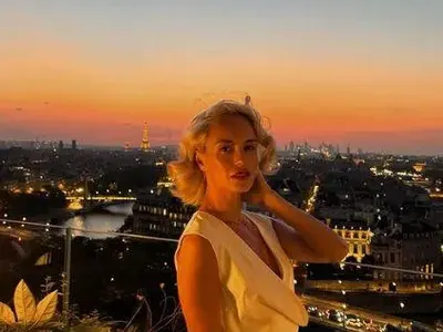 Радина избяга с любовника в Париж! Донков БЕСЕН (Романтични снимки)