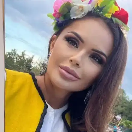 Сестрата на Преслава я задмина по хубост! Ивелина Колева е кукла пред нея (СНИМКИ)