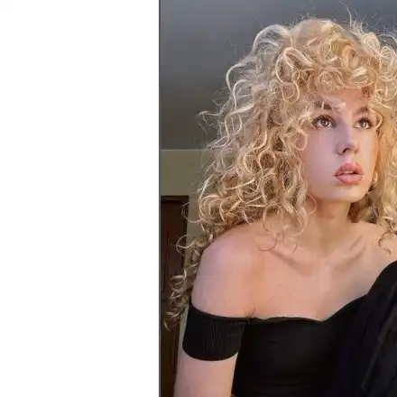 Вижте щерката президента в първия си филм (СНИМКИ)