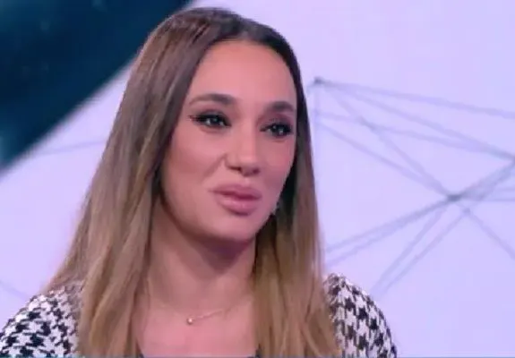 Мария Илиева крие годините си като Лили