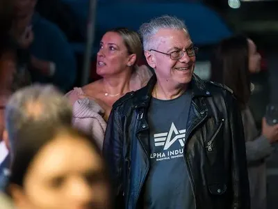 Засукани мацки свалят гаджето на Мария Бакалова - Валери Григоров СНИМКИ