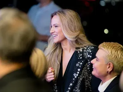 Засукани мацки свалят гаджето на Мария Бакалова - Валери Григоров СНИМКИ